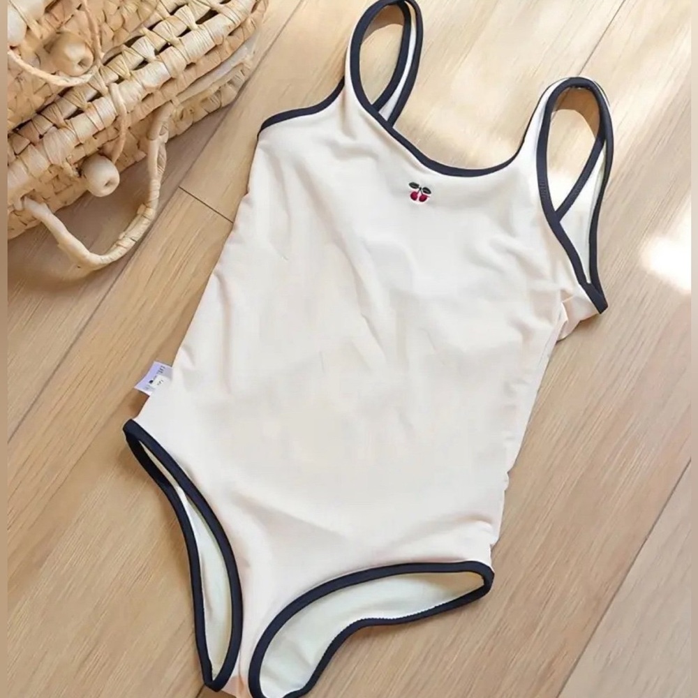 Baby Girls Swimsuit One-piece Swimsuit Girl Halter Swimsuit Bikini  size 4T&6T
